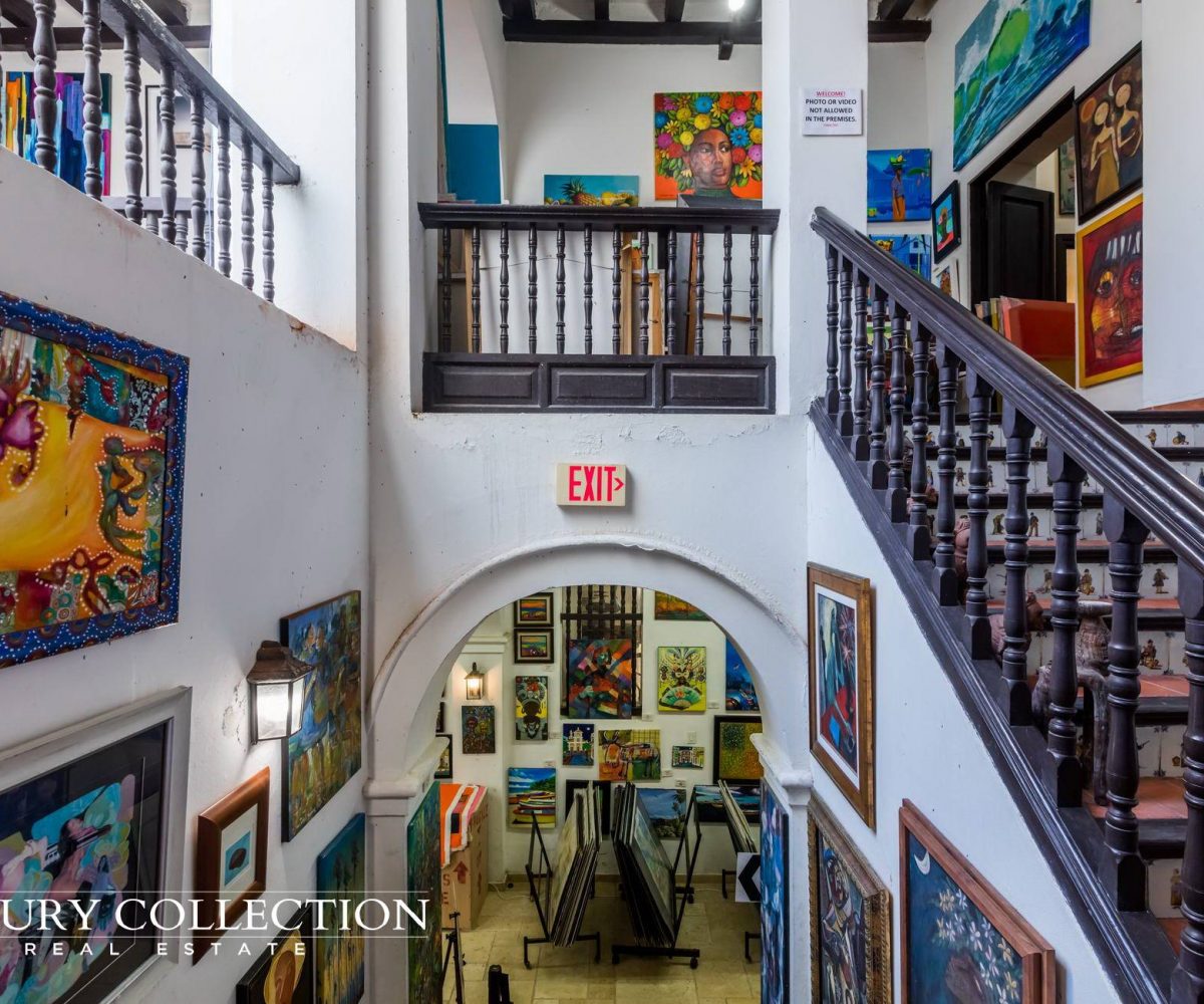 Commercial Residence in old san juan staircase