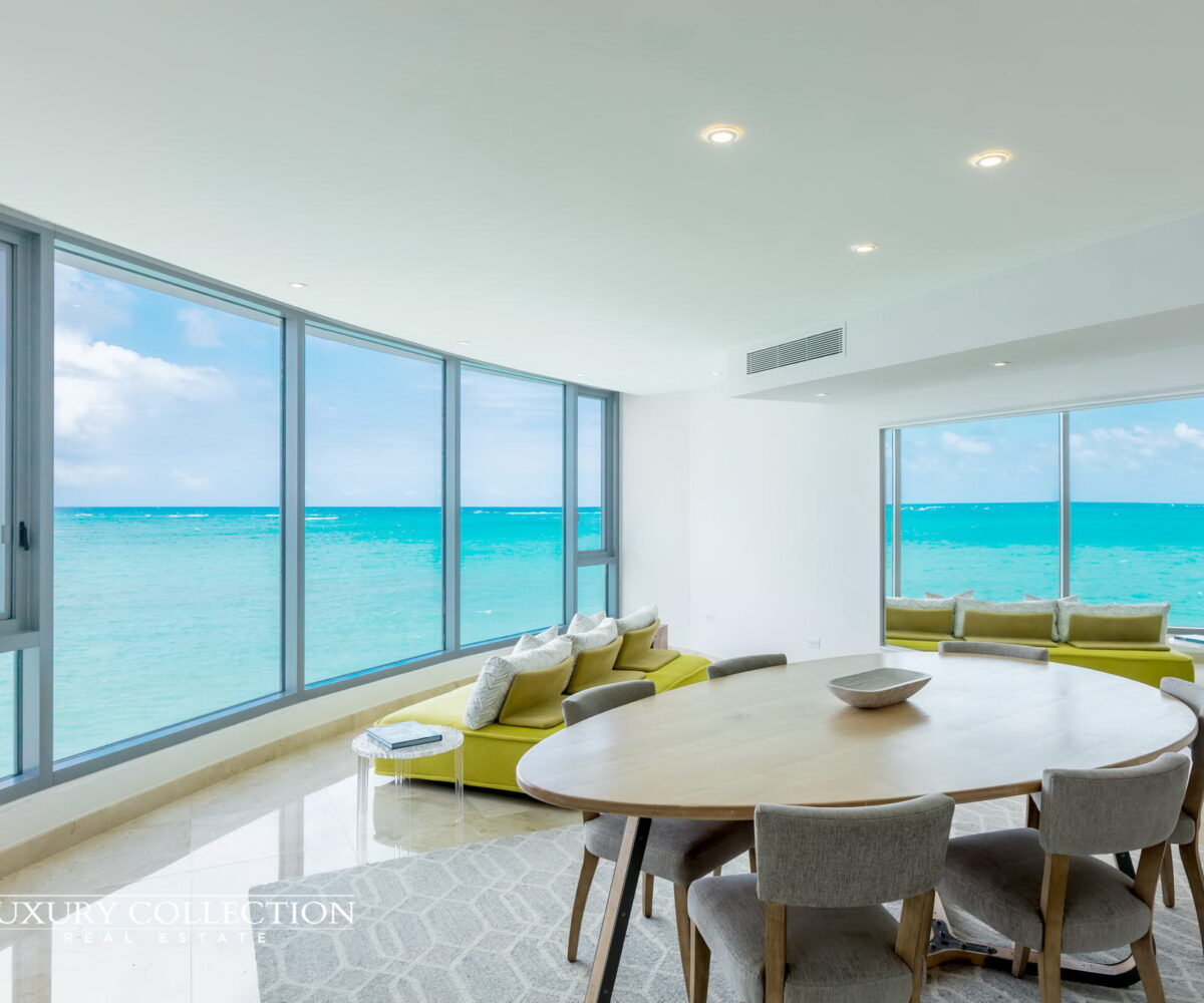 Azure Oceanfront Penthouse, Punta las Marias, 3 bedrooms, 3.5 bathrooms, 3 parking spaces. Luxury Collection Real Estate Puerto Rico