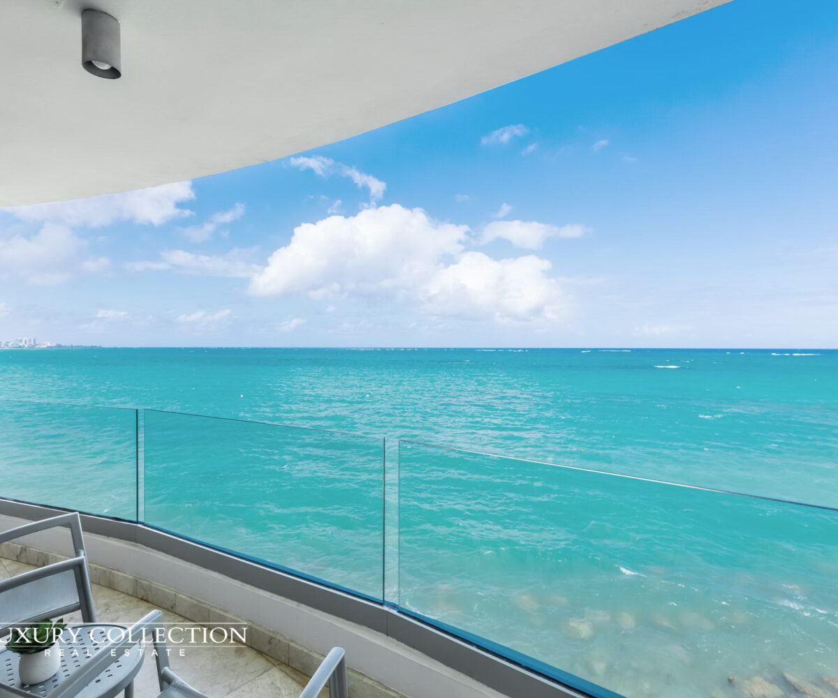 Azure Oceanfront Penthouse, Punta las Marias, 3 bedrooms, 3.5 bathrooms, 3 parking spaces. Luxury Collection Real Estate Puerto Rico