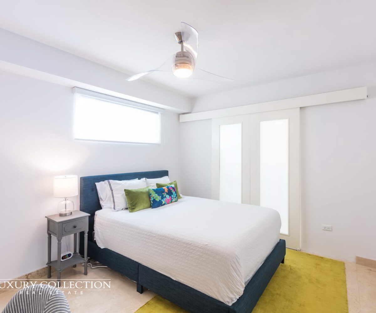 Azure Oceanfront Penthouse, Punta las Marias, 3 bedrooms, 3.5 bathrooms, 3 parking spaces. Luxury Collection Real Estate Puerto Rico