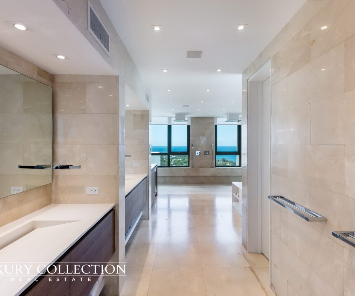 Caribe Plaza Penthouse Condado, at Paseo Caribe, 7,187 Sq. Ft., 4 bedrooms, 4 bathrooms, spectacular terrace, views to the Atlantic Ocean. Luxury Collection Real Estate Puerto Rico