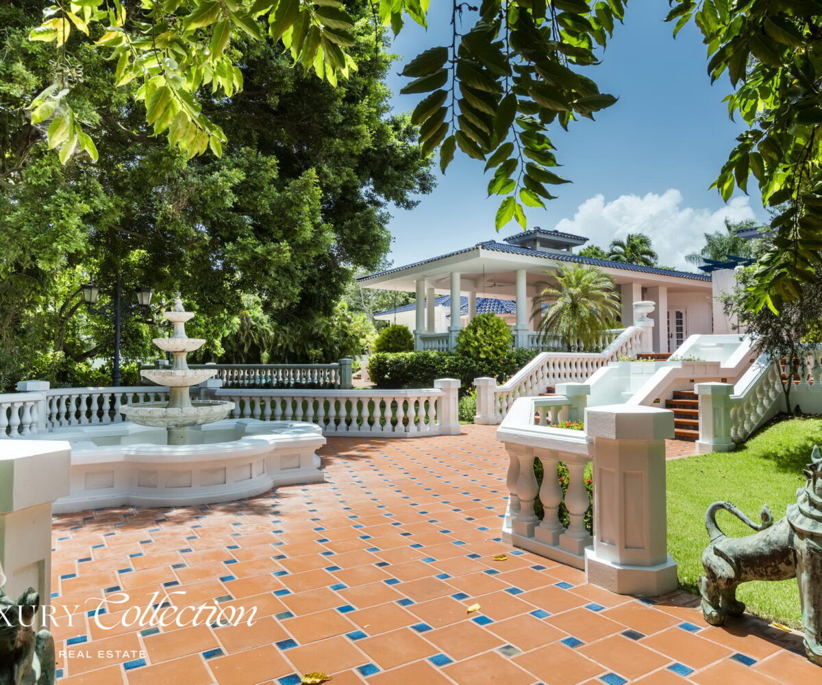 San Patricio Estates home in Guaynabo for sale with 9,310 sq. ft. of gross area and is situated on 1.3 acres lot. 6 bedrooms, 7.5 bathrooms. luxury collection real estate puerto rico