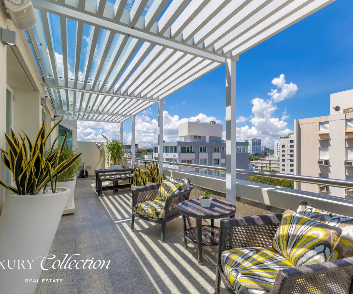 2-level penthouse located at boutique condominium Luchetti 1403 in Condado Puerto Rico. 3 Bedrooms convertibles to 4, 3 Bath, 4 Parkings.