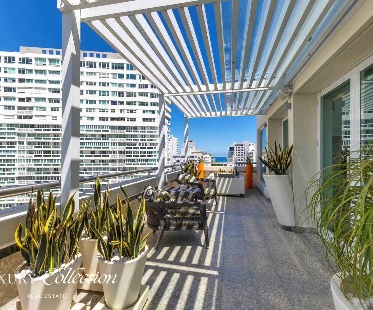 2-level penthouse located at boutique condominium Luchetti 1403 in Condado Puerto Rico. 3 Bedrooms convertibles to 4, 3 Bath, 4 Parkings.