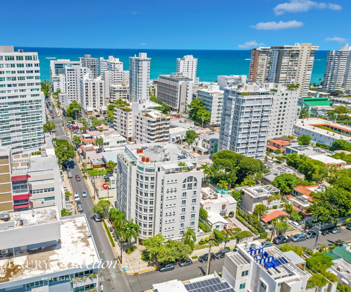 2-level penthouse located at boutique condominium Luchetti 1403 in Condado Puerto Rico. 3 Bedrooms convertibles to 4, 3 Bath, 4 Parkings.