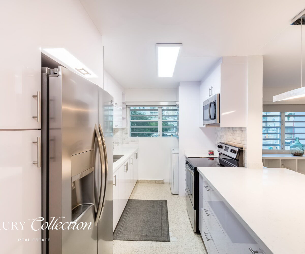 Remodeled turn-key apartment for rent in Condado, 2 bedrooms, 2 full bathrooms, work station, balcony and 1covered parking space. luxury collection real estate puerto rico