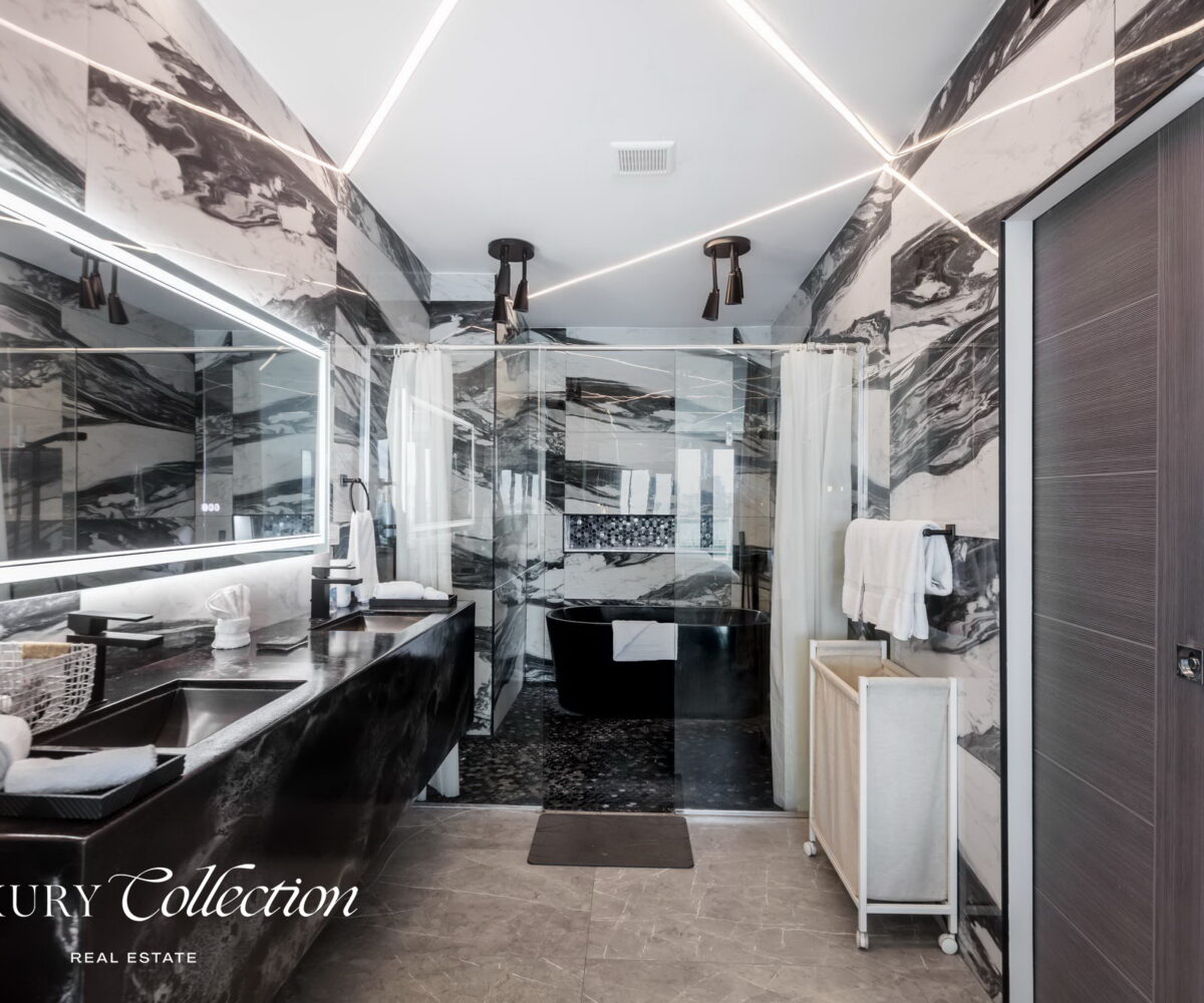 CONDADO LAGOON VILLAS- 2 BEDROOMS 2.5 BATHS kitchen and balcony with ocean views.