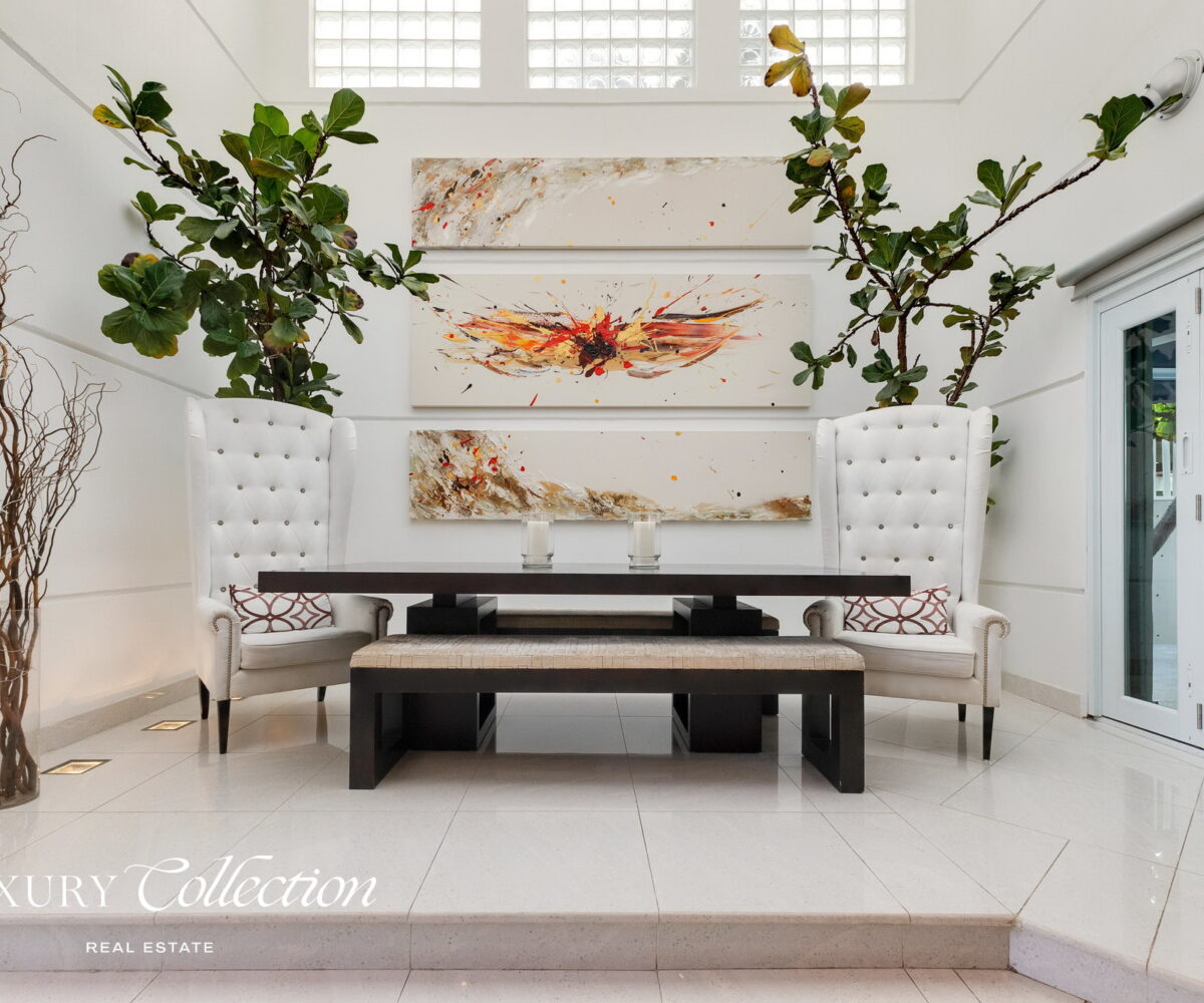Ocean Park Beach House with 5-bedroom, 4.5-bathroom residence is in the coveted Ocean Park neighborhood, only 100 meters from the beach. luxury collection real estate puerto rico