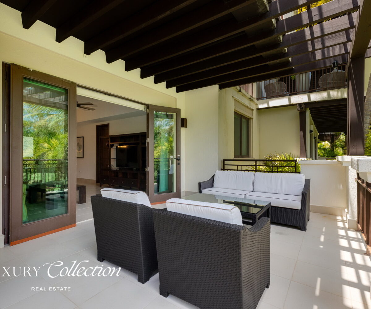 Las Verandas Condominium at The St. Regis Bahia Beach Resort, this apartment for sale features 2,182 sq.ft. bedrooms with en-suite bathrooms.