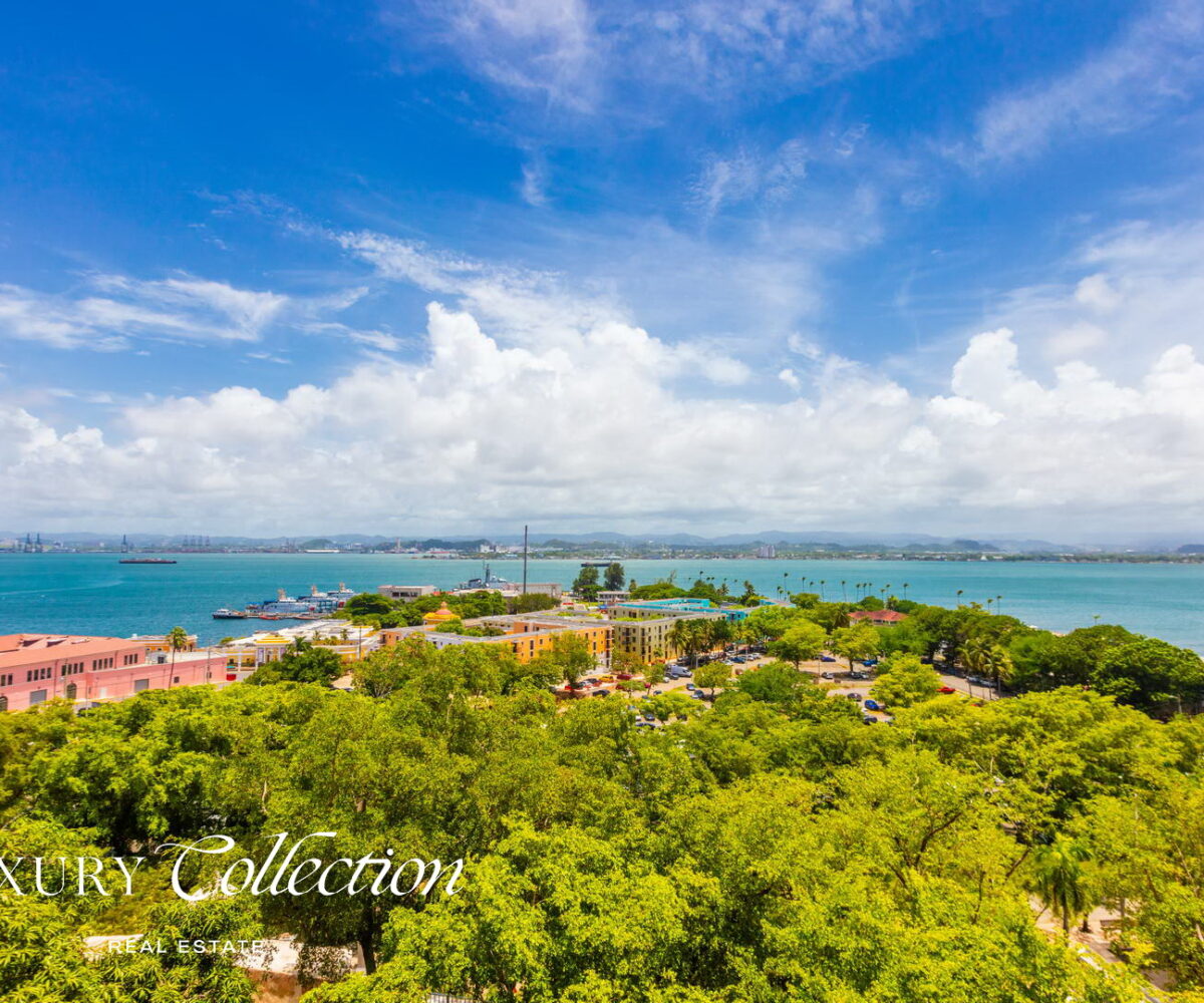 Office space for sale at Old San Juan with bay views offers a rare opportunity to convert into a stunning 3-bedroom, 2-bathroom residence. luxury collection real estate puerto rico