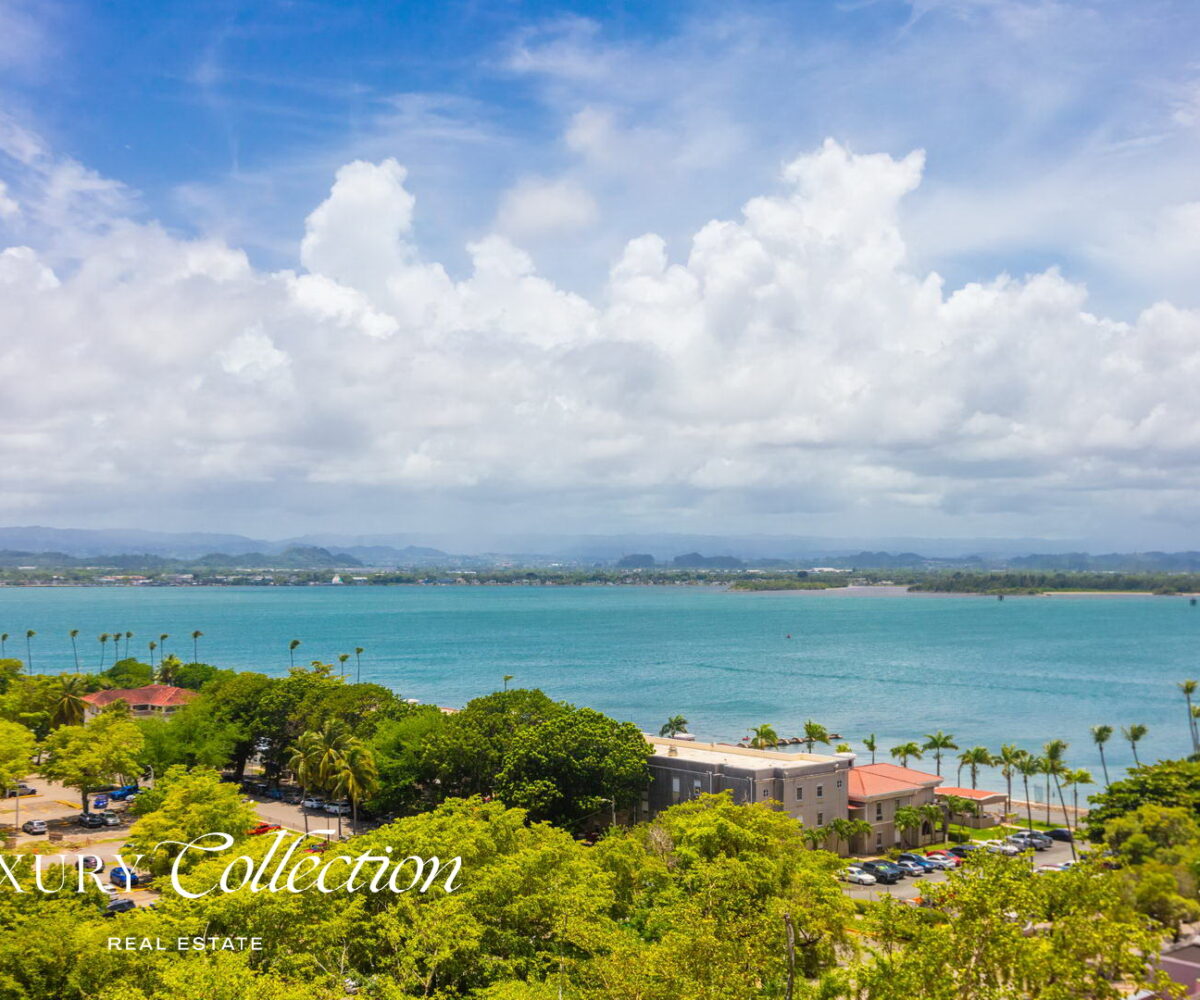 Office space for sale at Old San Juan with bay views offers a rare opportunity to convert into a stunning 3-bedroom, 2-bathroom residence. luxury collection real estate puerto rico