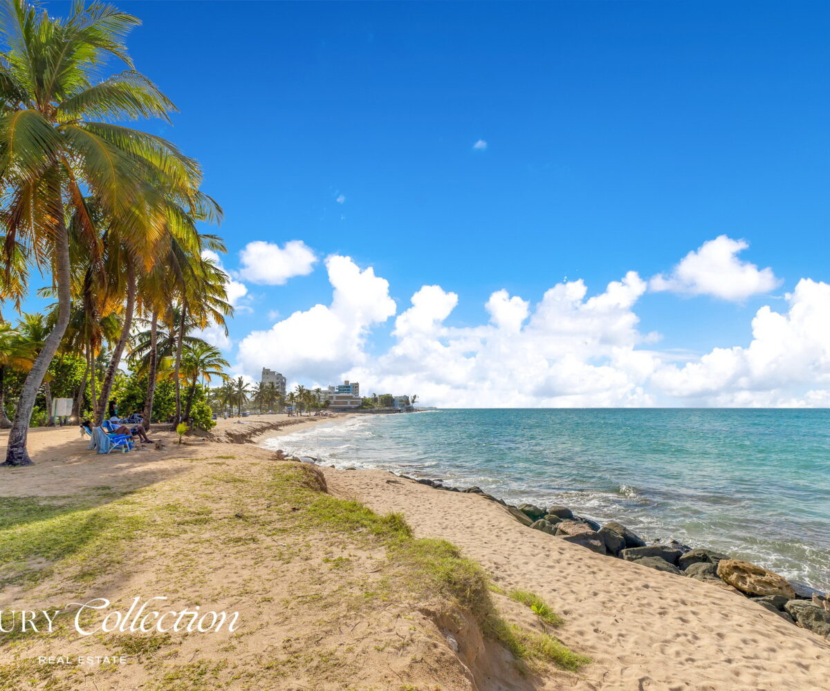 Park Boulevard house for rent next to Ocean Park and Condado, 6 Bedrooms, 4 Bathrooms, with ocean views and next to the beach. luxury collection real estate puerto rico