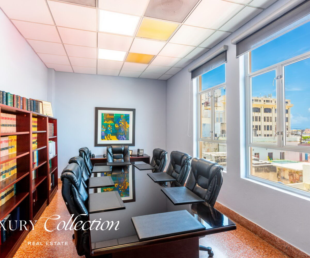 Office space for sale at Old San Juan with bay views offers a rare opportunity to convert into a stunning 3-bedroom, 2-bathroom residence. luxury collection real estate puerto rico