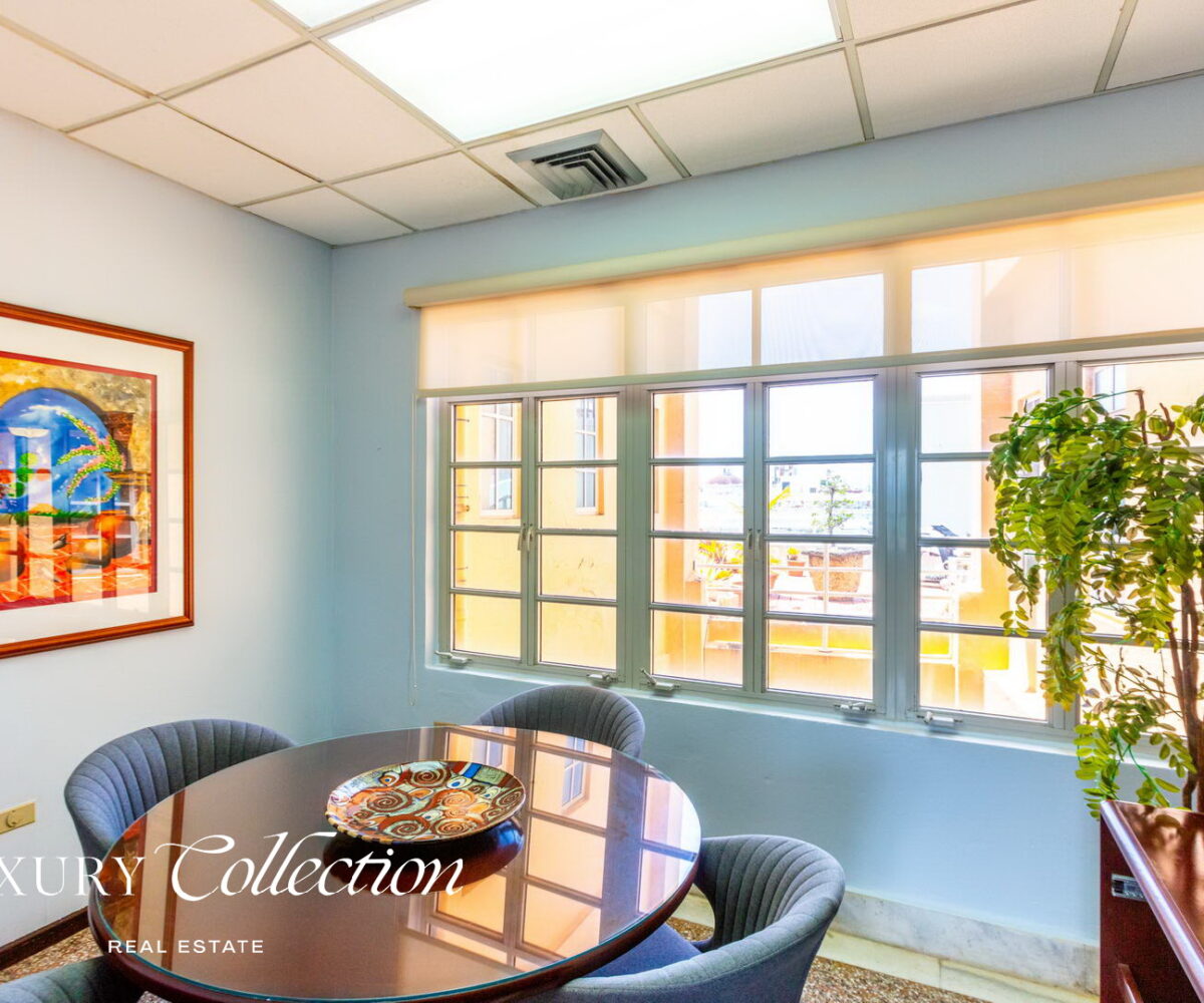 Office space for sale at Old San Juan with bay views offers a rare opportunity to convert into a stunning 3-bedroom, 2-bathroom residence. luxury collection real estate puerto rico