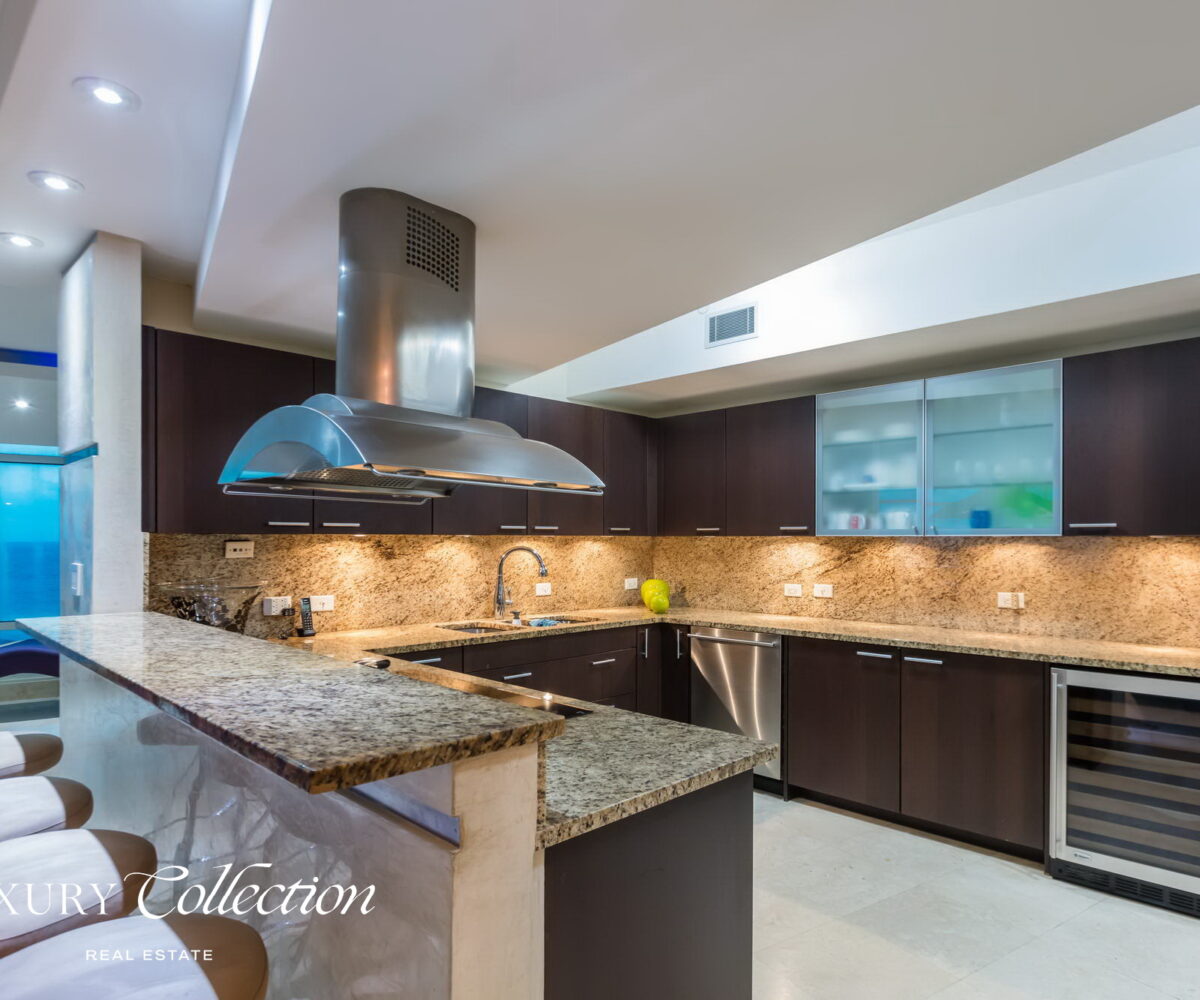 Bristol Condado Ocean View condo for sale. Condado Lagoon or Ocean views with 3 bedrooms, 4 bathrooms, and three covered parking spaces. Alex Herrera Luxury Collection Real Estate Condado Puerto Rico