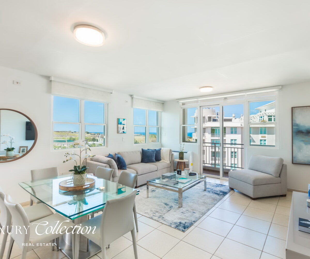 Penthouse Old San Juan for sale in Puerto Rico, furnished, 3 bedrooms, 2 bathrooms and private rooftop terrace with ocean views.