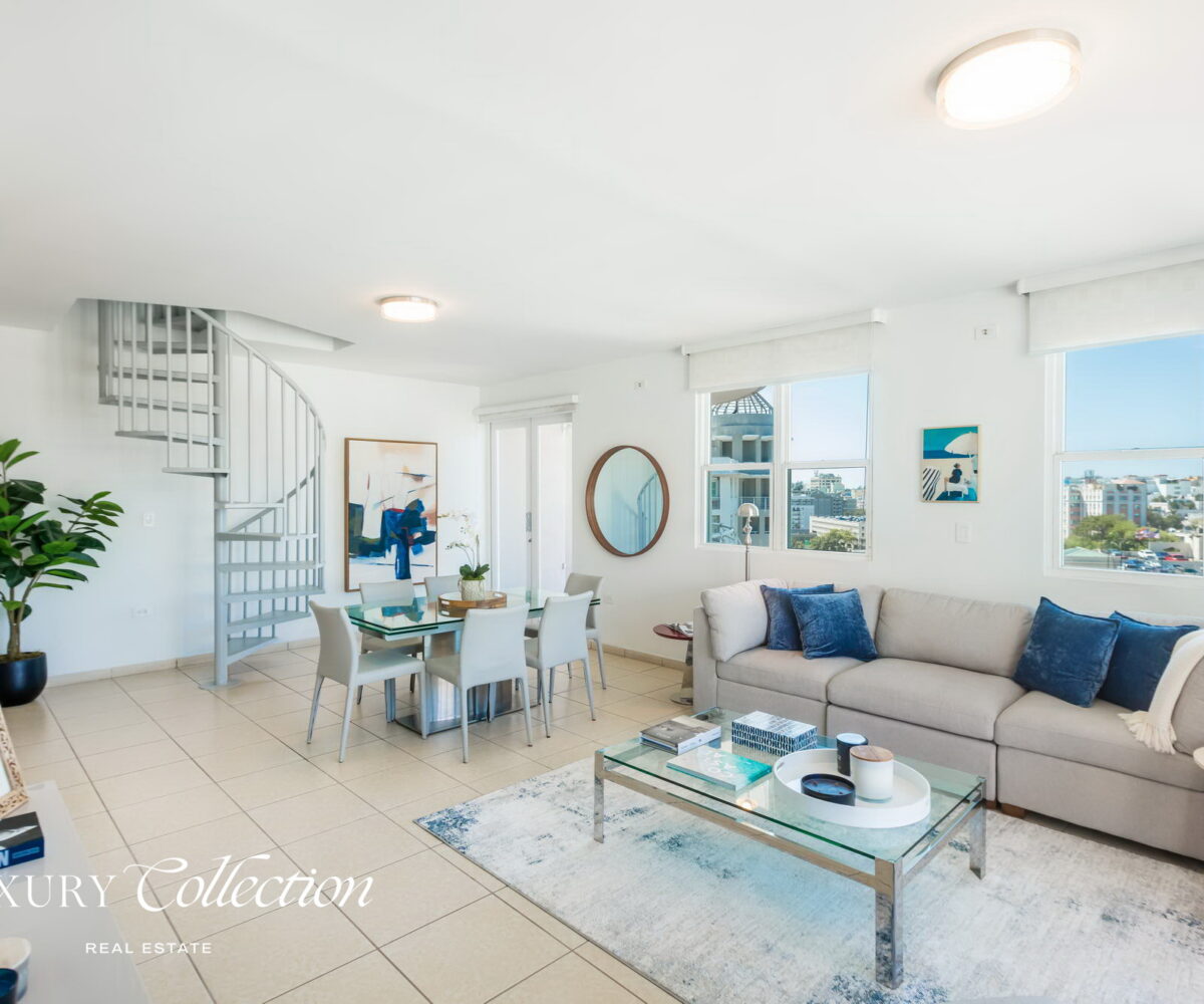 Penthouse Old San Juan for sale in Puerto Rico, furnished, 3 bedrooms, 2 bathrooms and private rooftop terrace with ocean views.