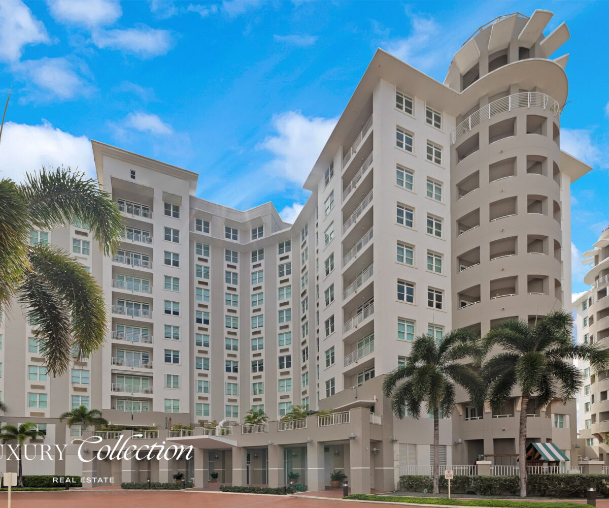 Penthouse Old San Juan for sale in Puerto Rico, furnished, 3 bedrooms, 2 bathrooms and private rooftop terrace with ocean views.