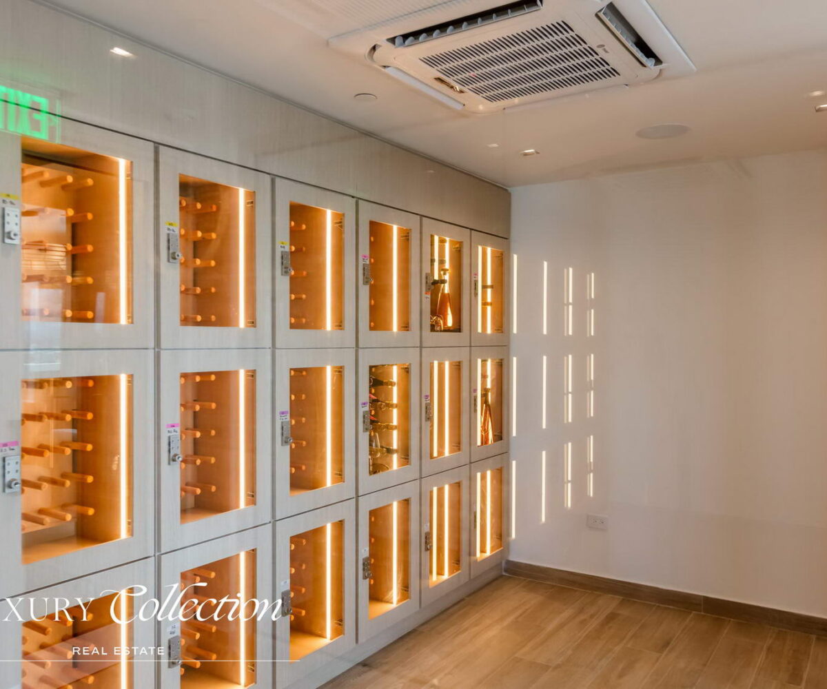 Le Parc condo for sale, San Juan Puerto Rico, new construction, 3 bedrooms, 3.5 bathrooms, expansive terrace with views of Atlantic Ocean.