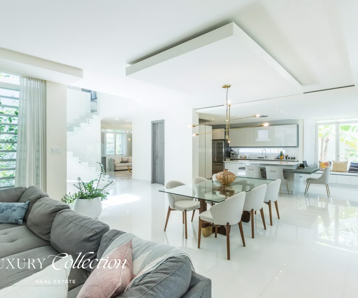 Paseo San Juan House for sale Puerto Rico. Remodeled 5,095 sq. ft. residence on a 945 sq. meter lot. 4 beds (convertible to 5) and 3.5 baths. Alex Herrera Luxury Collection Real Estate.