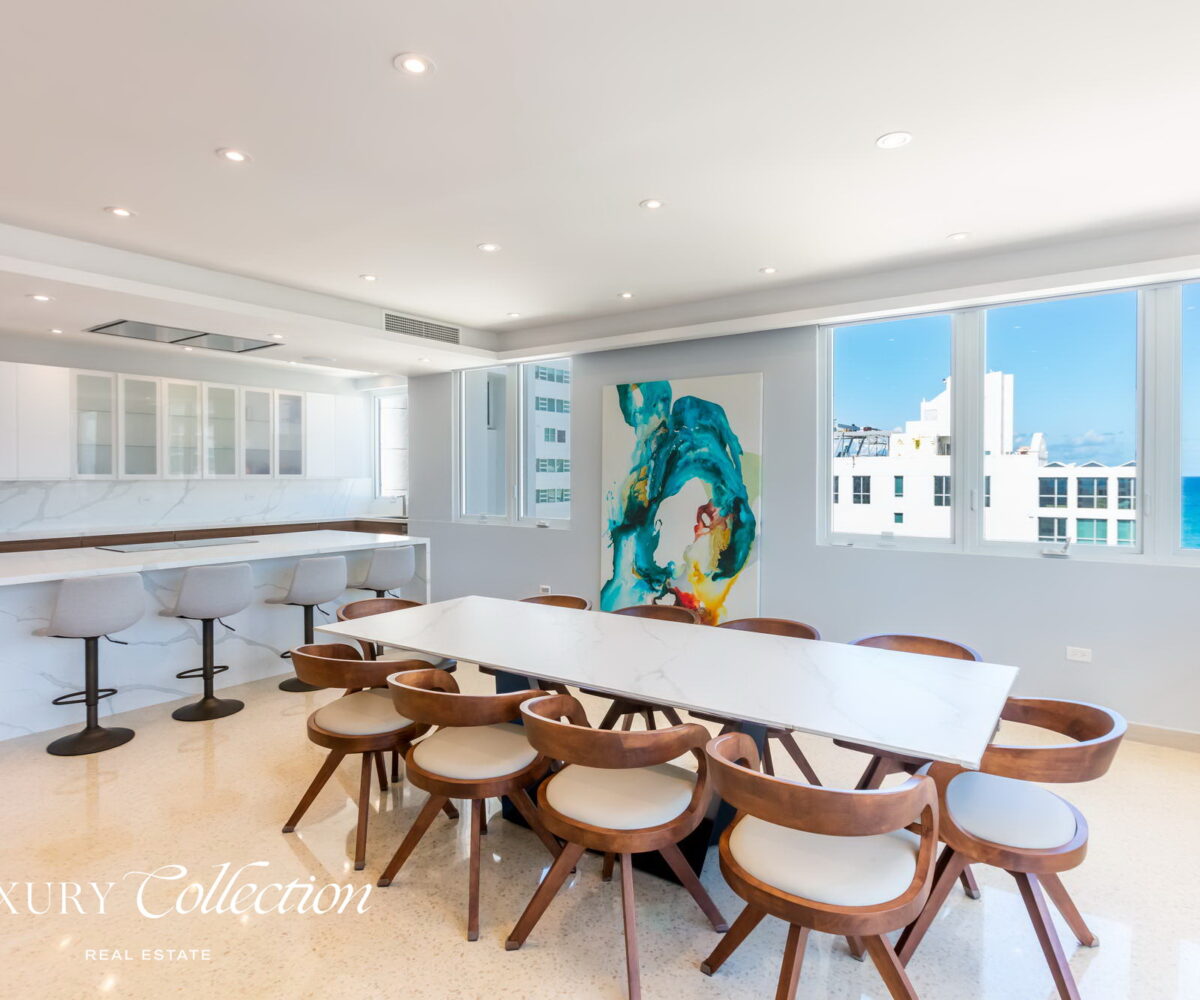 Penthouse in the Heart of Condado. 5 Beds, 4 Baths 4 Parkings, fully renovated, private terrace with sweeping ocean and city views. in Condado, Puerto Rico.