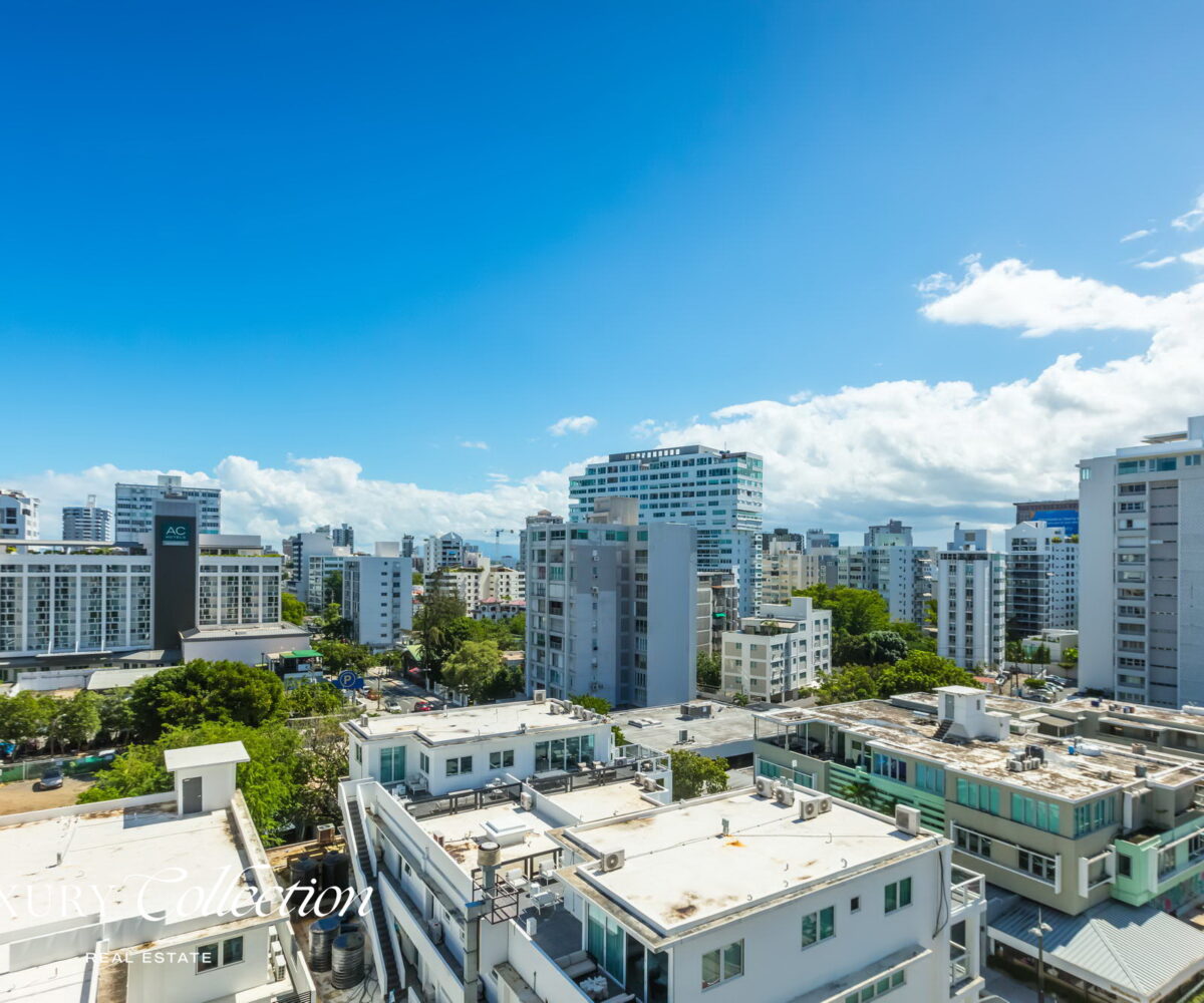 Penthouse in the Heart of Condado. 5 Beds, 4 Baths 4 Parkings, fully renovated, private terrace with sweeping ocean and city views. in Condado, Puerto Rico.